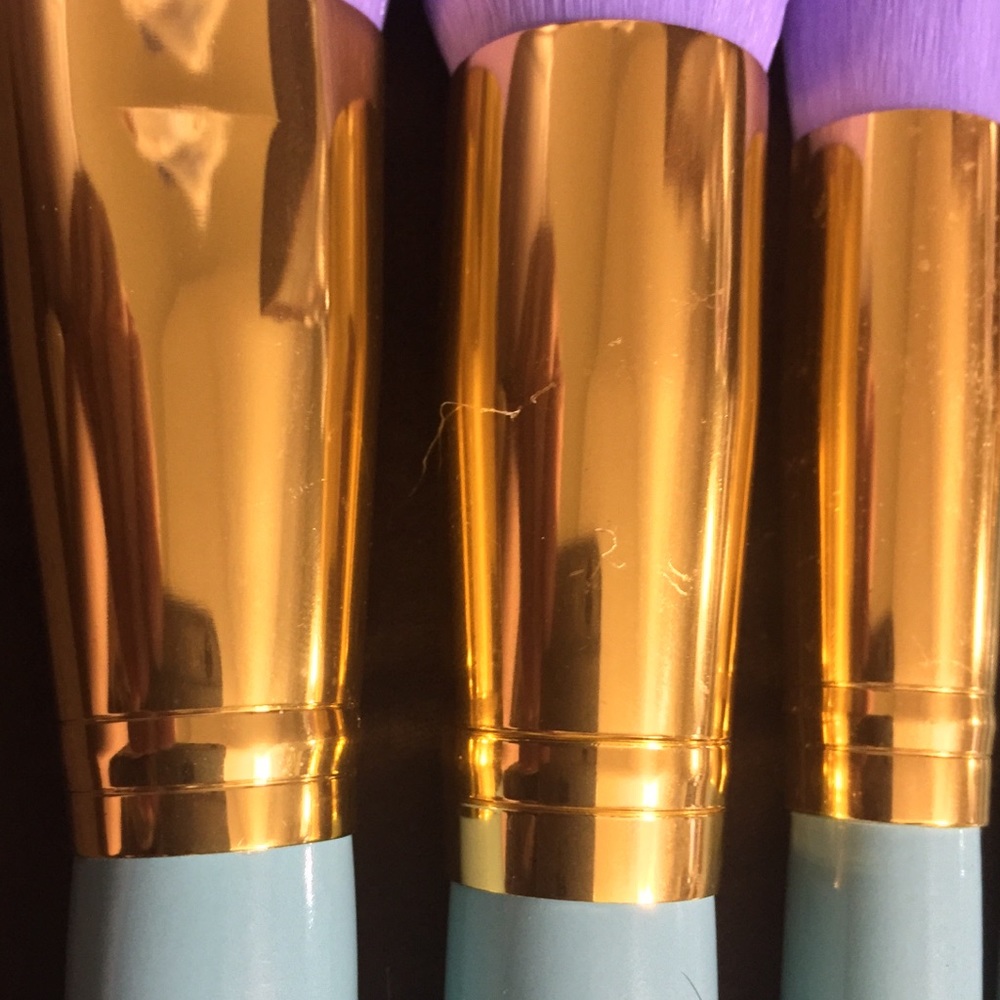 Spectrum The Glam Clam 10PC Makeup Brush Set - Picture 8 of 8